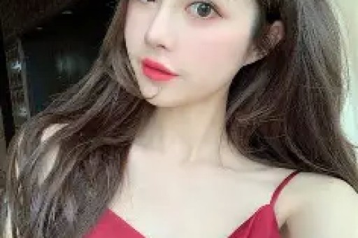 AI换脸造假、假唱翻车、邀劣迹艺人！那艺娜人设崩塌全记录